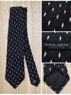 Giorgio Armani Silk Tie Black Geometric Pattern Made in Italy Luxury Designer